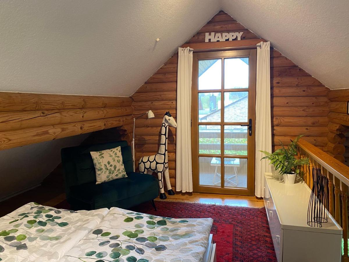 Eifel-Lounge Blockhaus Mit Kamin Garten Balkon Nahe Koeln Therme Bruehl Phantasialand Weilerswist Exterior photo